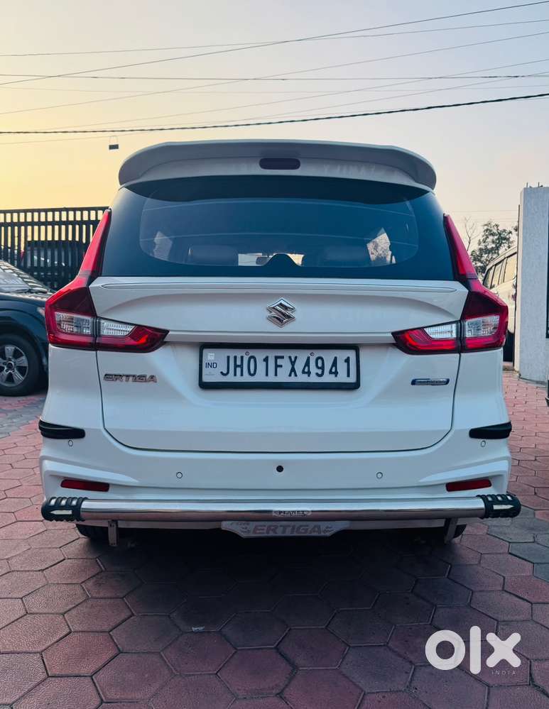 Maruti Suzuki Ertiga Vxi Abs Bs Iv, 2025, Petrol