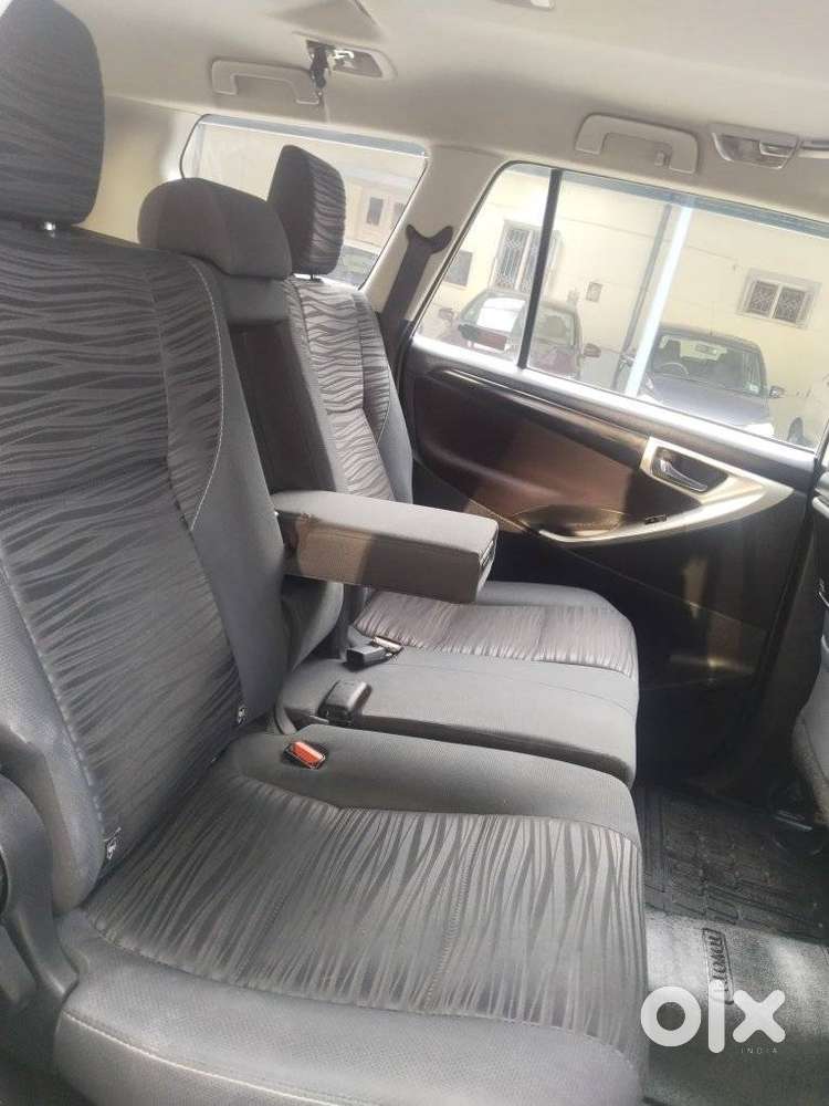 Toyota Innova Crysta 2.4 V, 2017, Diesel