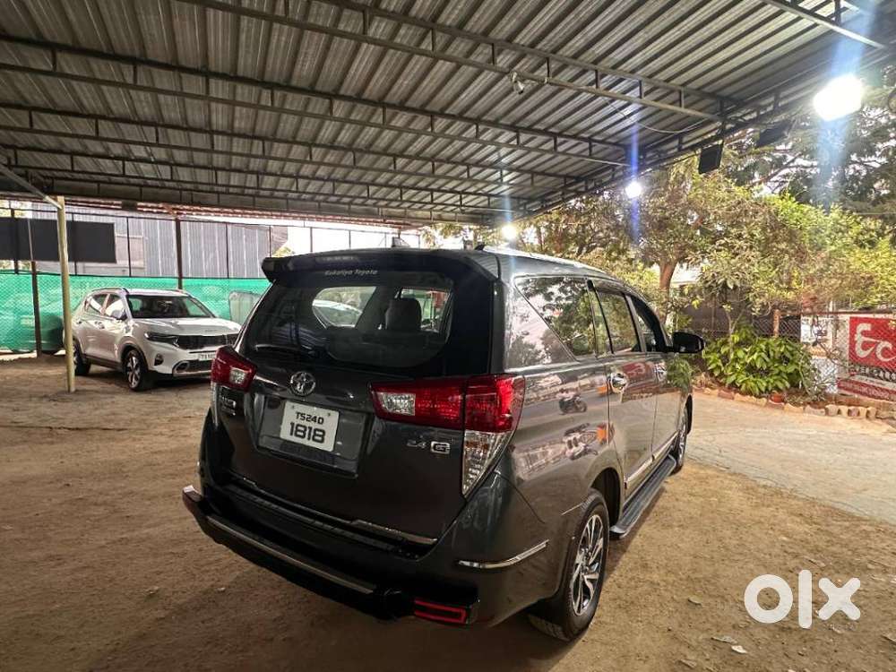 Toyota Innova Crysta [2020-ongoing] 2.4 Gx At 7 Str, 2021, Diesel