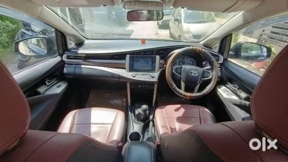 Toyota Innova Crysta 2.4 Vx Mt, 2016, Diesel