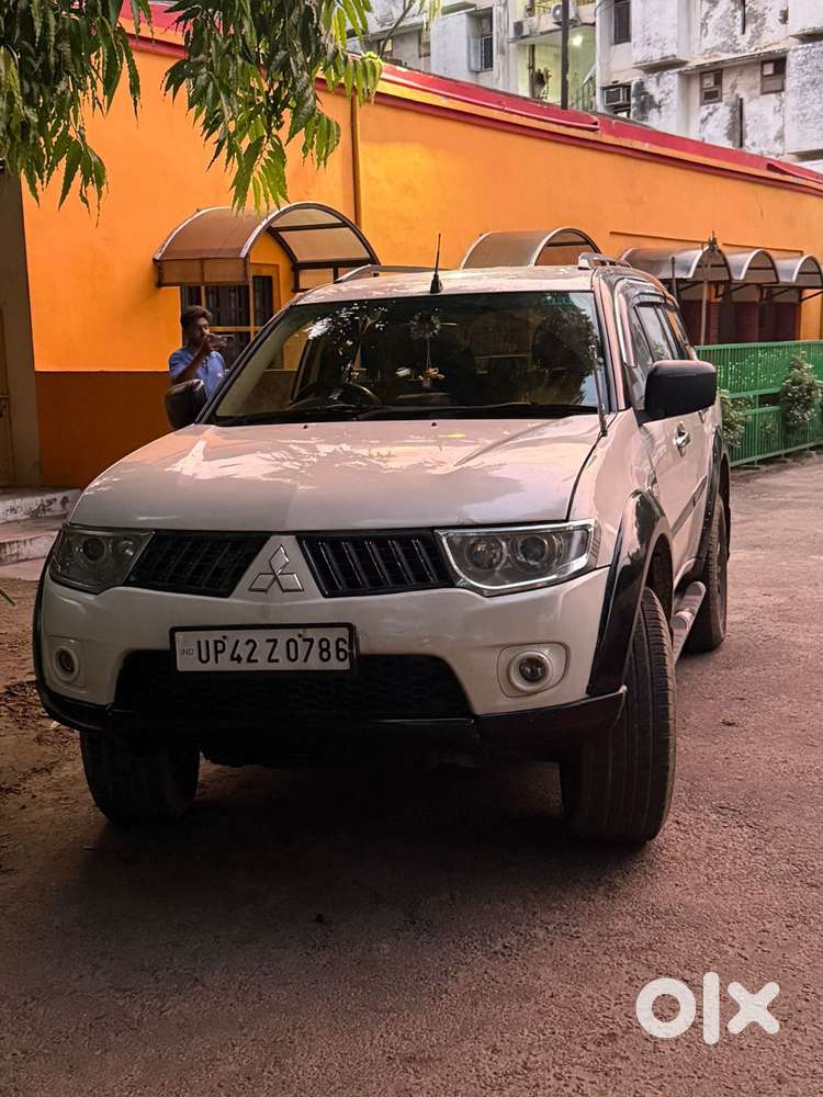 Mitsubishi Pajero Sport 2.5 Manual, 2014, Diesel