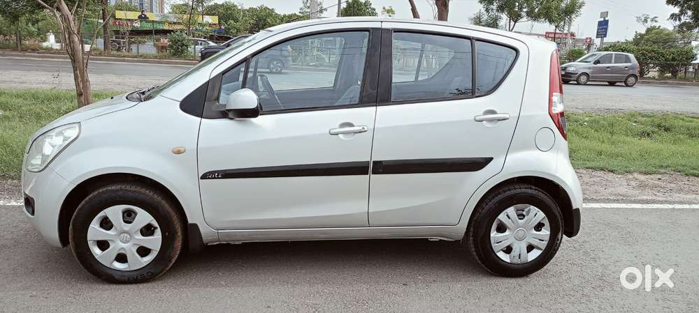Maruti Suzuki Ritz Vxi, 2010, Petrol