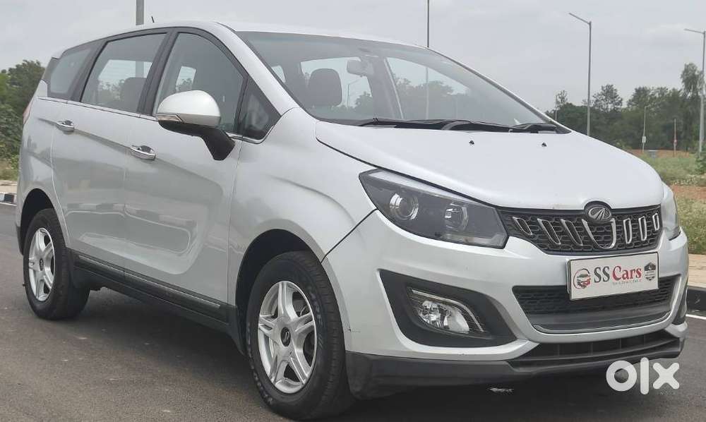 Mahindra Marazzo M6, 2018, Diesel