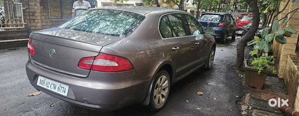 Skoda Superb 2012 Petrol Well Maintained
