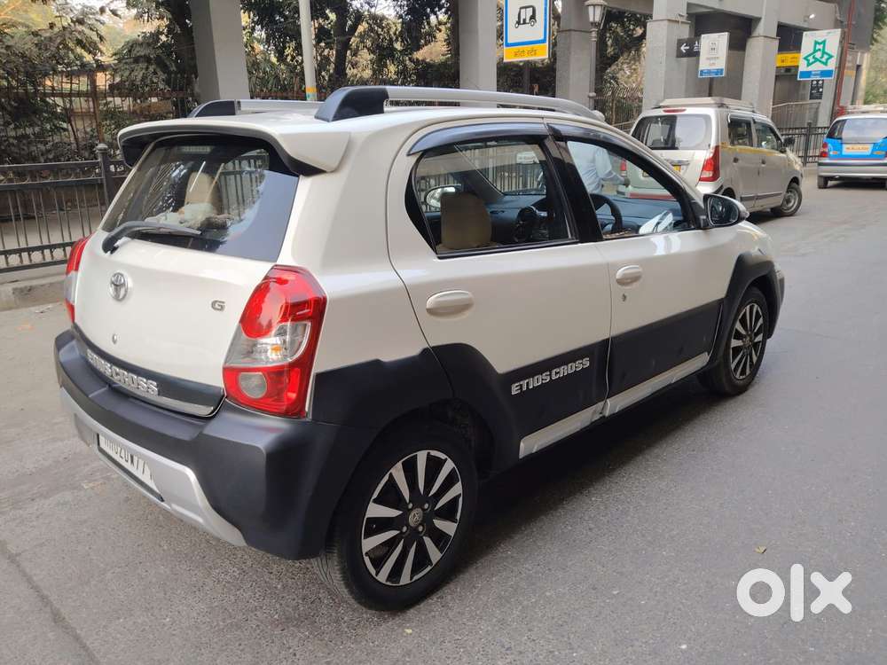 Toyota Etios Cross 1.2l G, 2015, Petrol