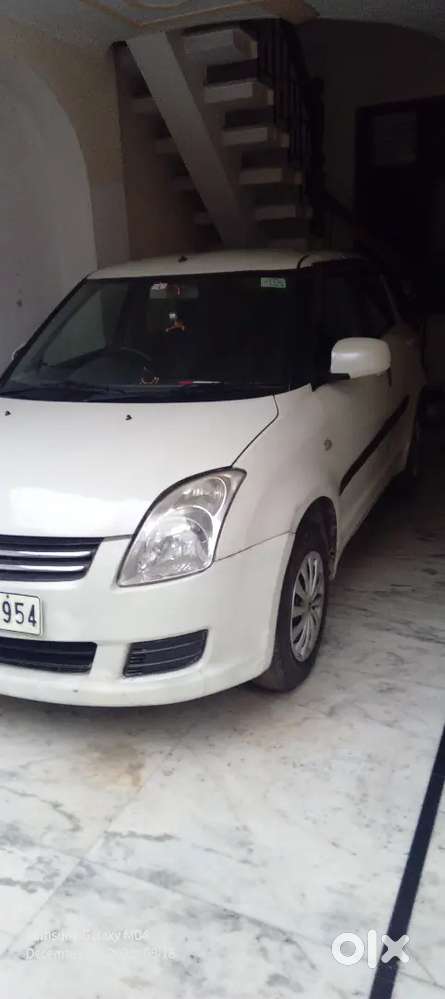 Very Good Condition Car Pb13 Number