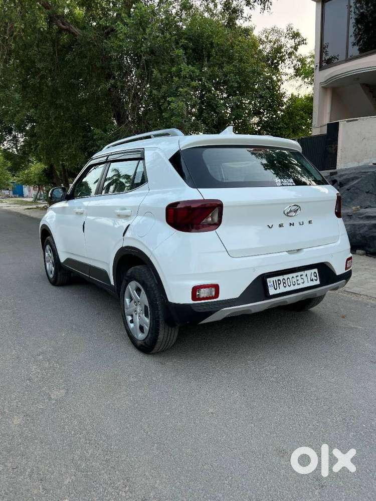 Hyundai Venue S Mt 1.2 Kappa, 2022, Petrol