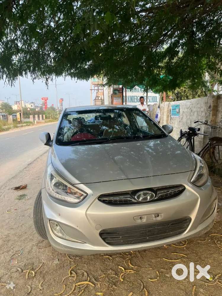 Hyundai Verna Fluidic 2014 Model Diesel Manual