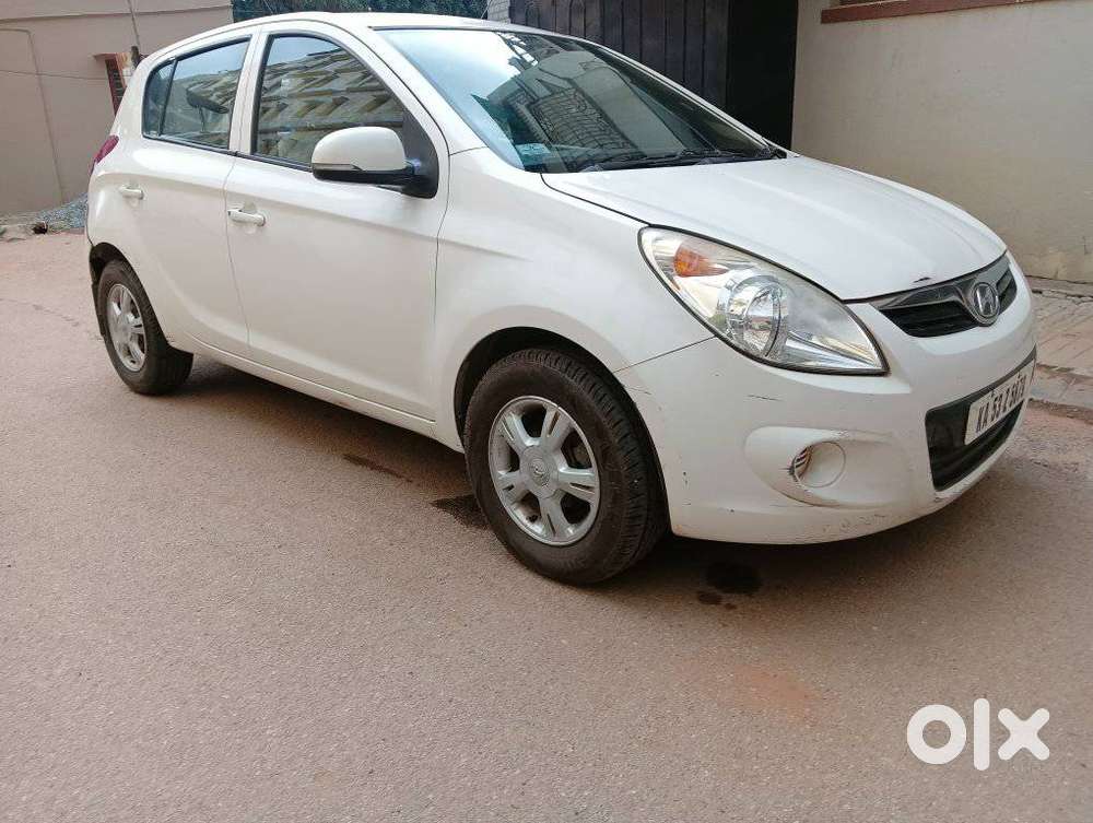 Hyundai I20 1.2 Sportz Option, 2012, Petrol