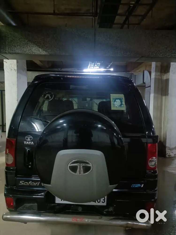 Tata Safari Dicor 2011