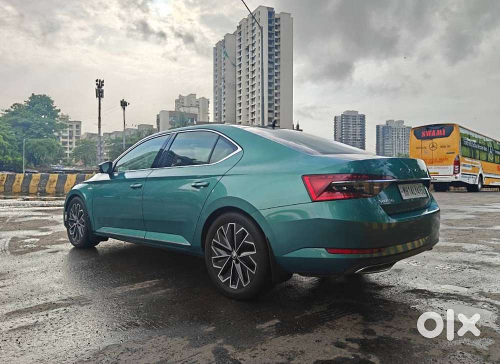 Skoda Superb 2.0 L&k Tsi At, 2024, Petrol