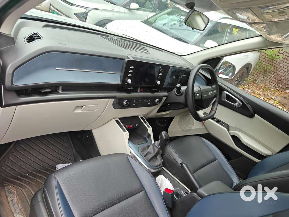Kia Carens Clavis Htk, 2026, Petrol