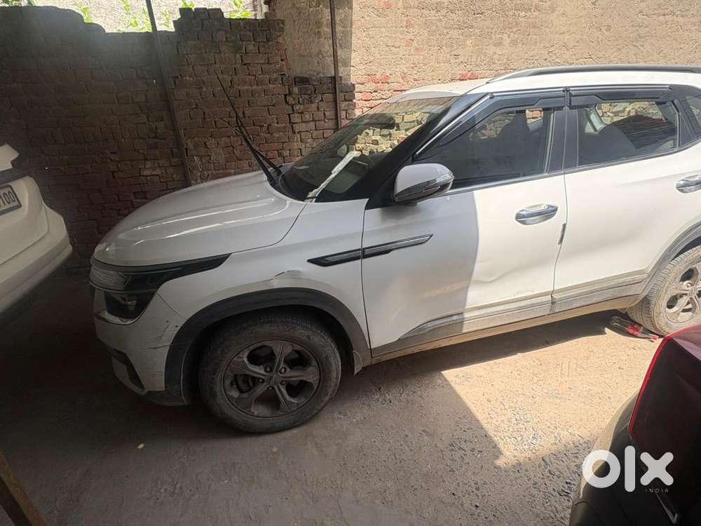 Kia Seltos Petrol Car 2021