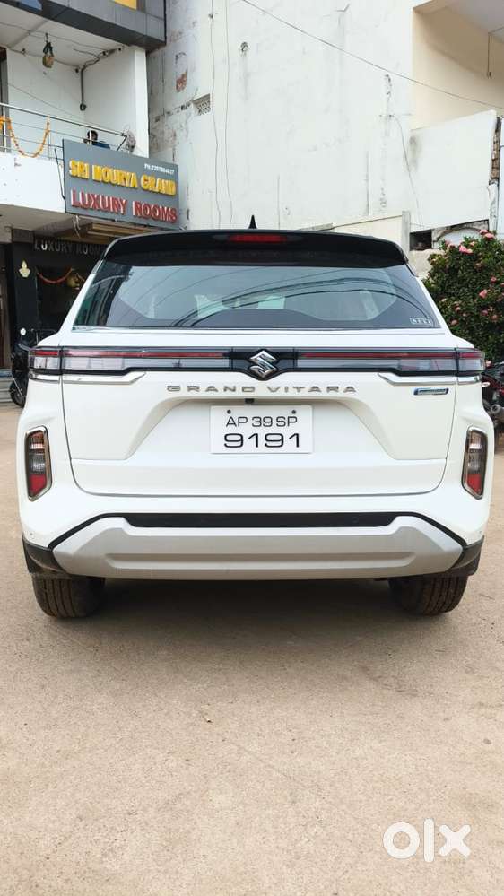 Maruti Suzuki Grand Vitara 1.5 Delta Smart Hybrid, 2023, Petrol