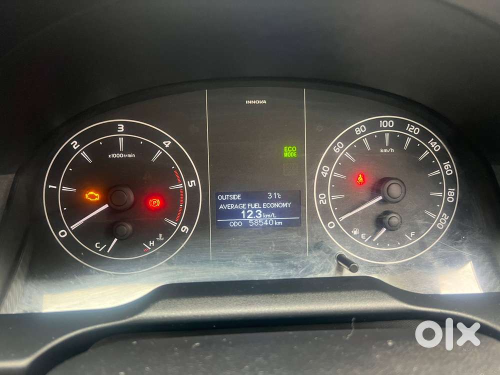 Toyota Innova Crysta 2.4 G Mt 7 Str, 2019, Diesel