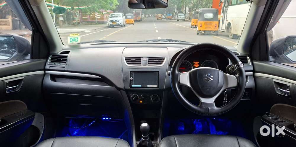 Maruti Suzuki Swift Vxi Optional, 2017, Petrol