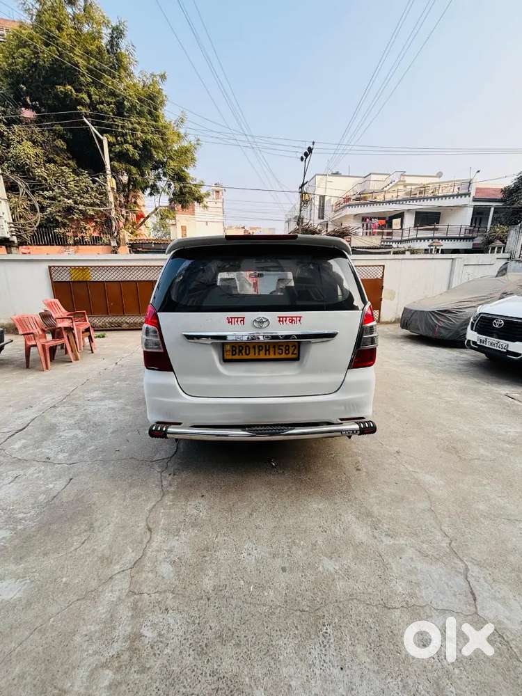 Toyota Innova 2016 Diesel Well Maintained