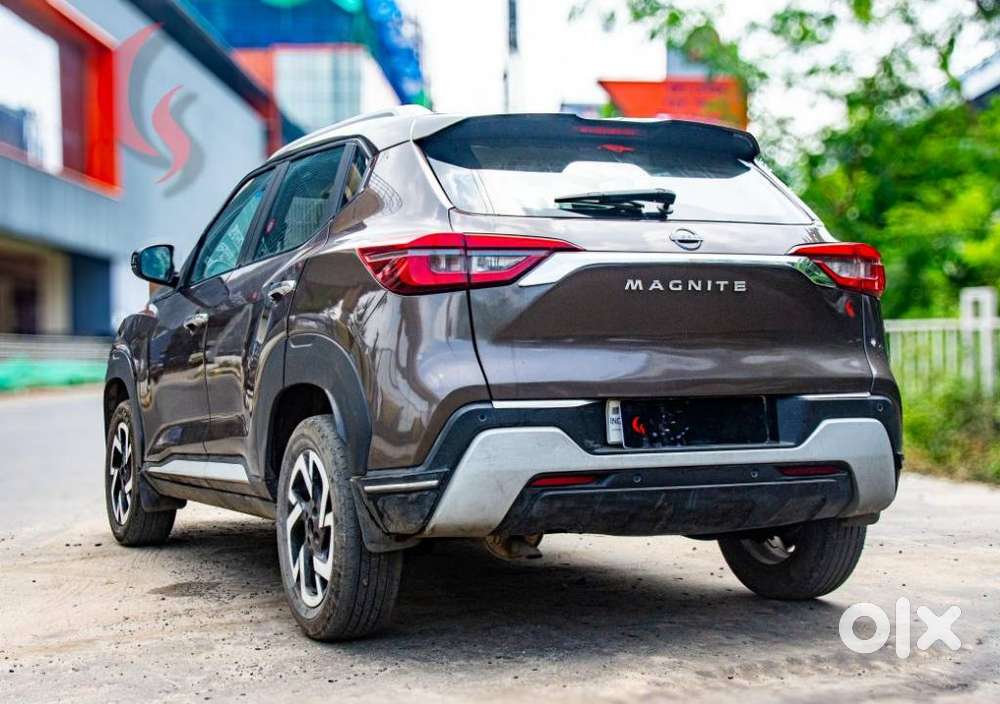 Nissan Magnite 1.0 Xv, 2022, Petrol