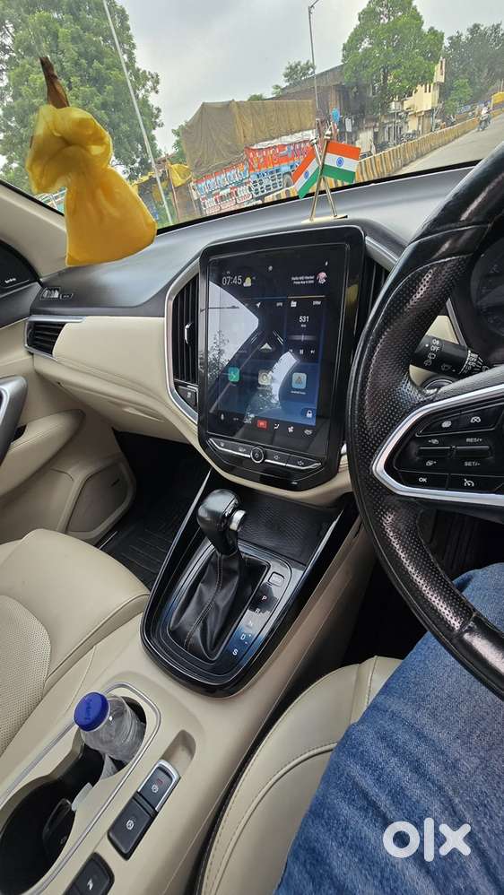 Mg Petrol 2021 Car