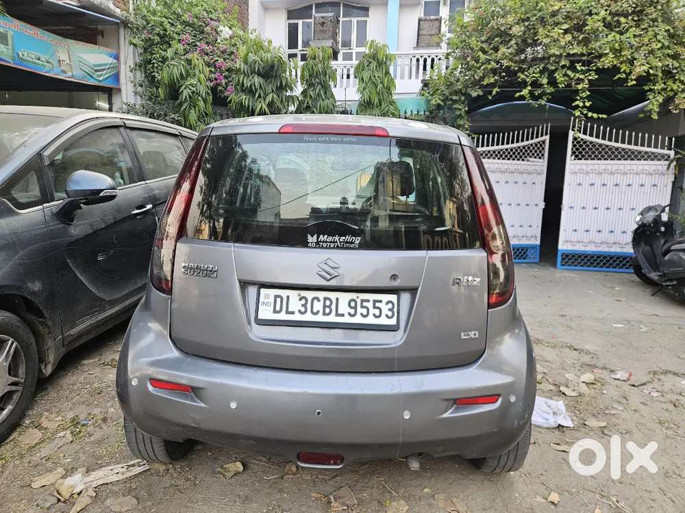 Suzuki Ritz