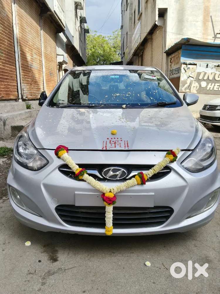 Hyundai Fluidic Verna 2012 Diesel 180000 Km Driven