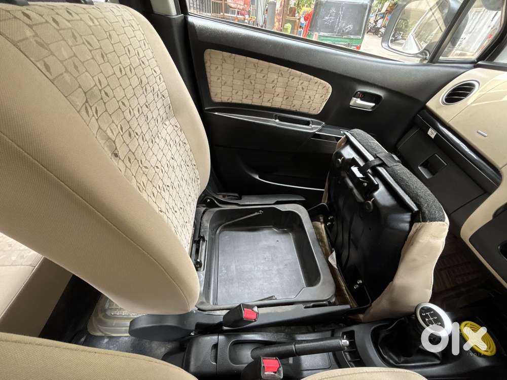 Maruti Suzuki Wagon R Stingray 1.0 Vxi Plus, 2017, Petrol