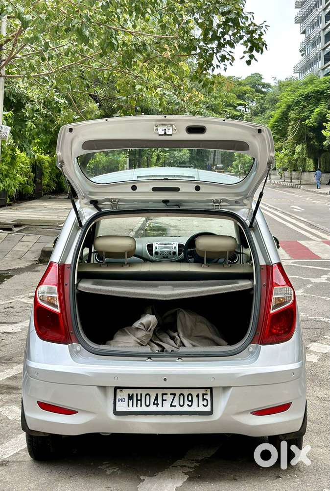 Hyundai I10 Asta Sunroof At, 2013, Petrol