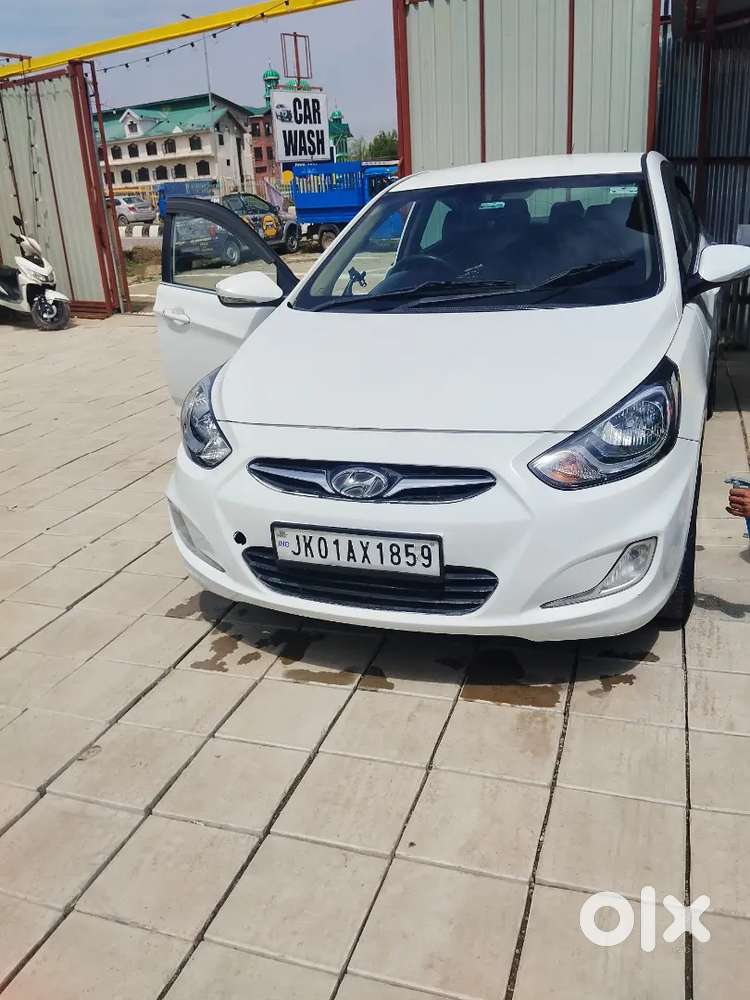 Hyundai Verna 2012 Diesel Well Maintained
