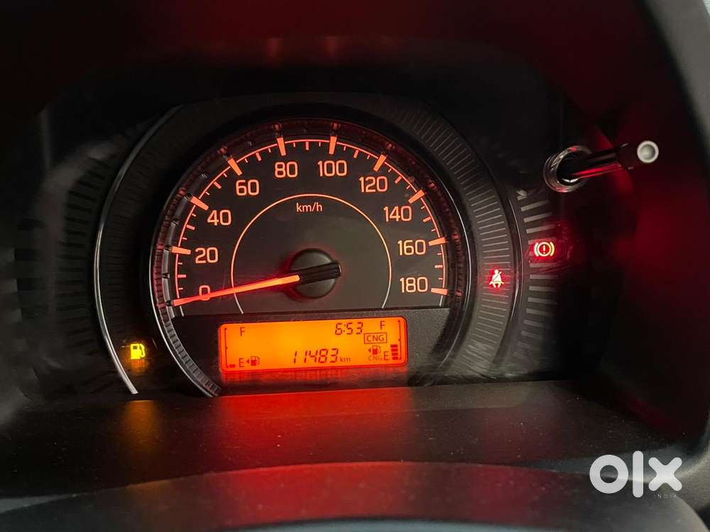 Maruti Suzuki Wagon R Vxi 1.0 Cng, 2025, Cng & Hybrids