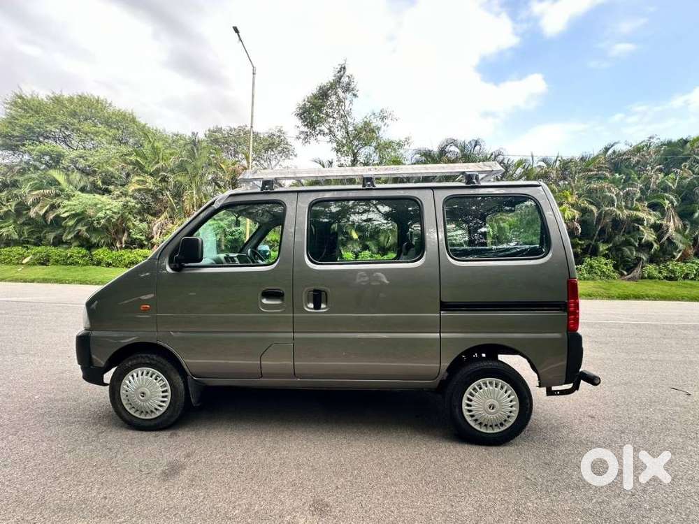 Maruti Suzuki Eeco 5 Str Ac (o), 2023, Petrol