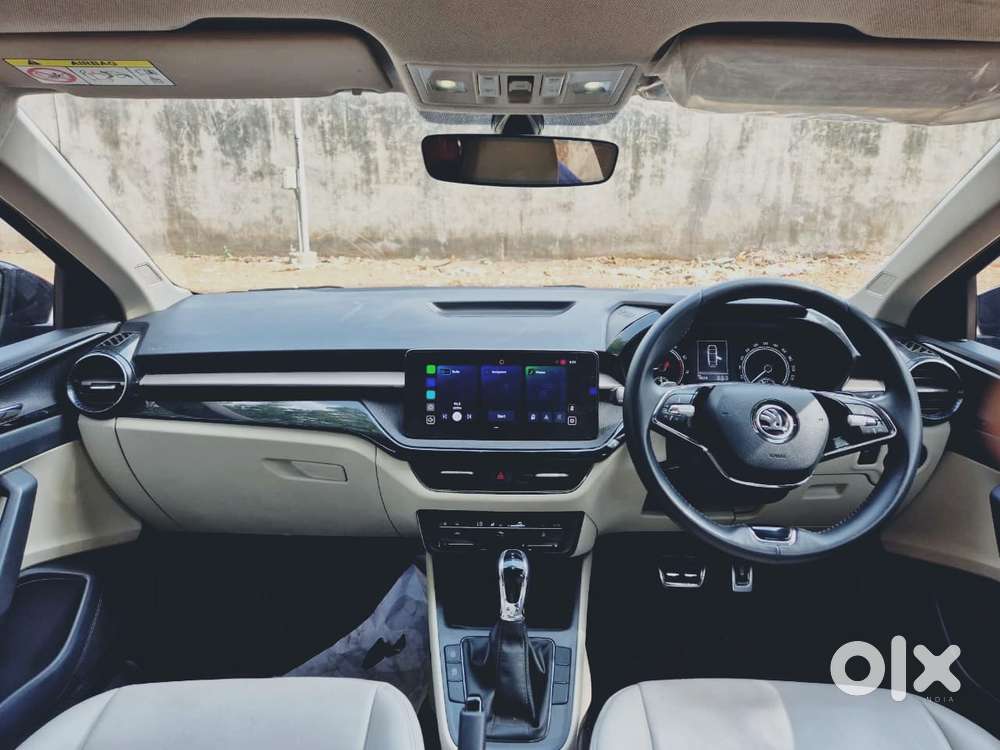 Skoda Slavia Sportline 1.0l Tsi Mt, 2025, Petrol