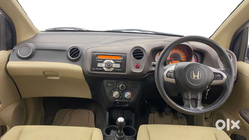 Honda Brio 2011-2013 V Mt, 2012, Petrol