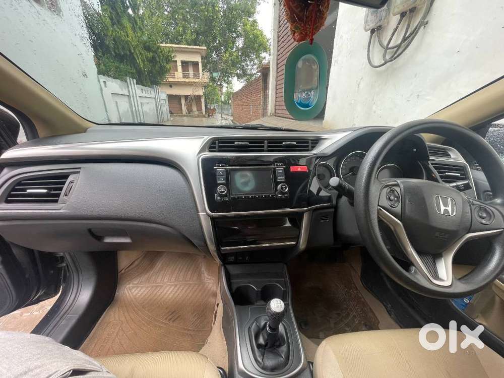 Honda City 2015 Petrol Well Maintained