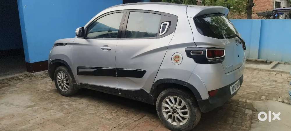 Mahindra Kuv100