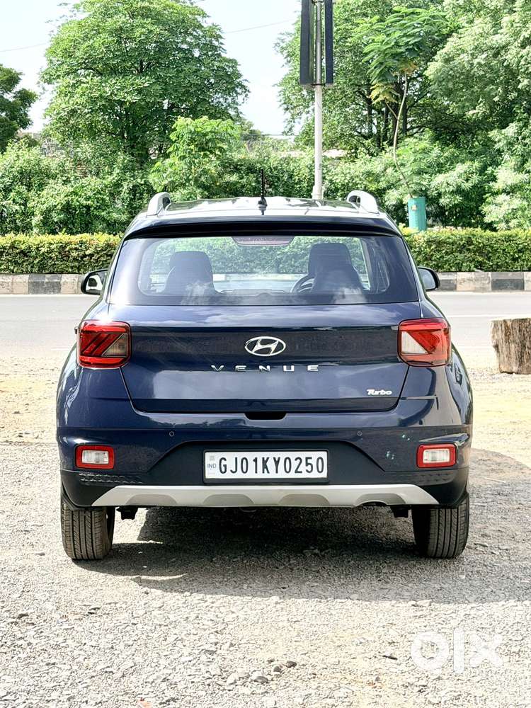 Hyundai Venue S Turbo, 2020, Petrol