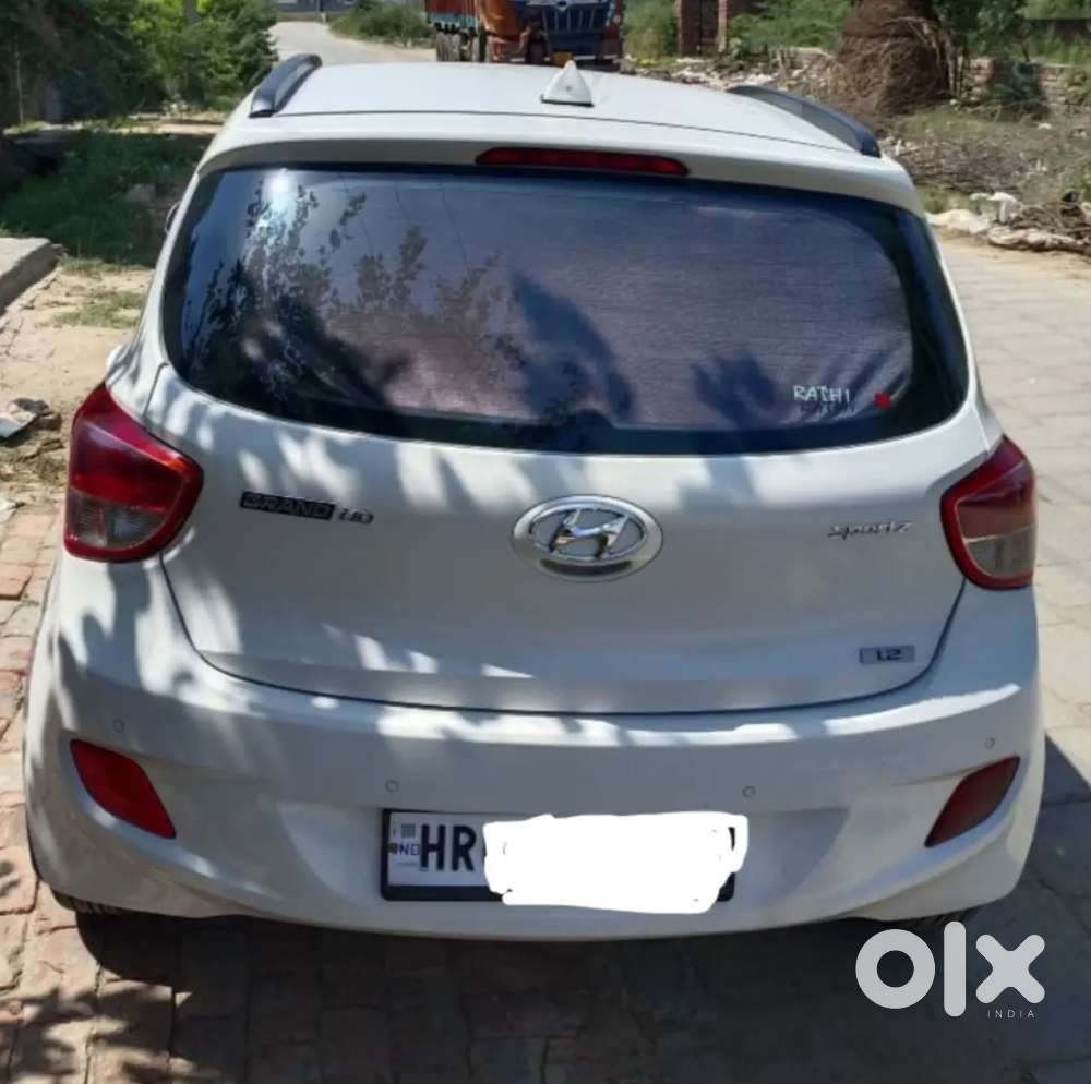 Hyundai Grand I10 2016 Cng & Hybrids Well Maintained