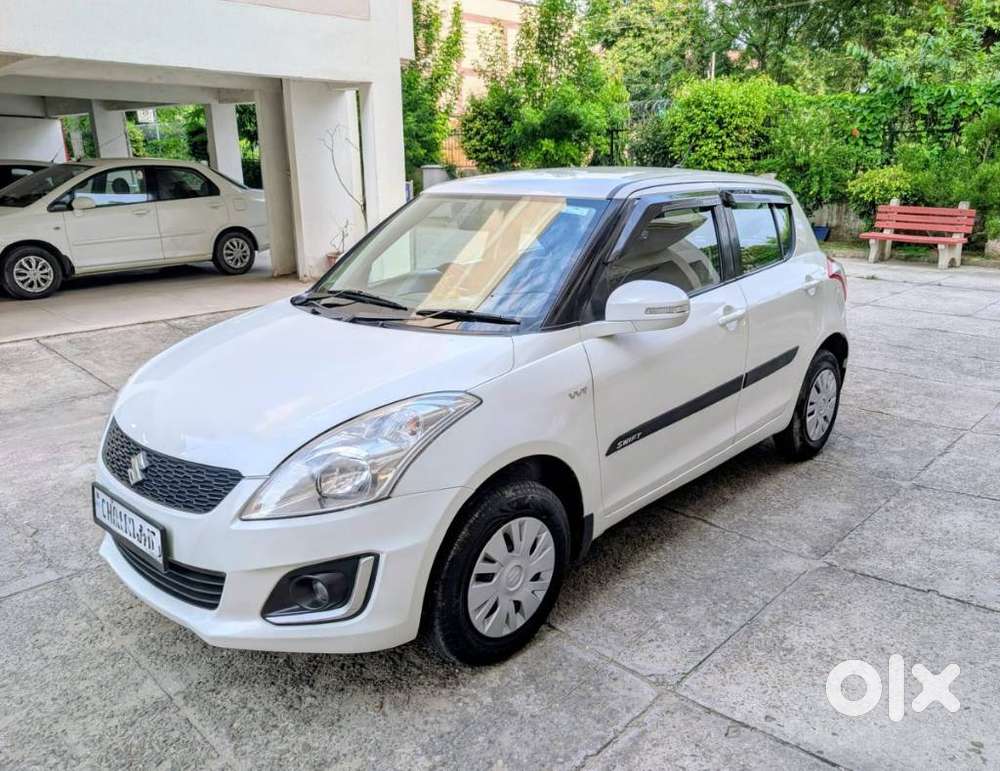 Maruti Suzuki Swift 1.2 Vxi (o), 2015, Petrol