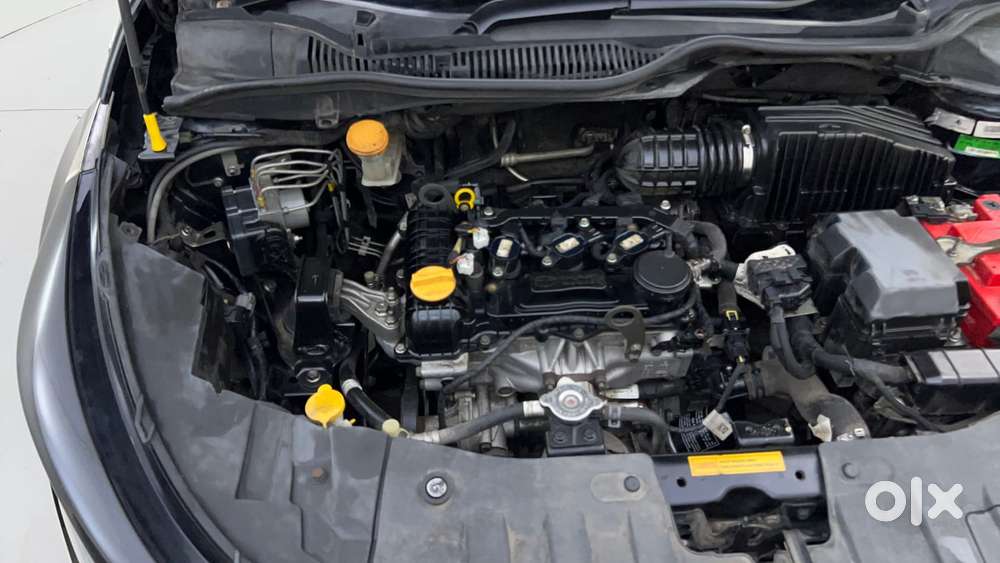 Tata Altroz 1.2 Xz Plus Dark Edition, 2021, Petrol