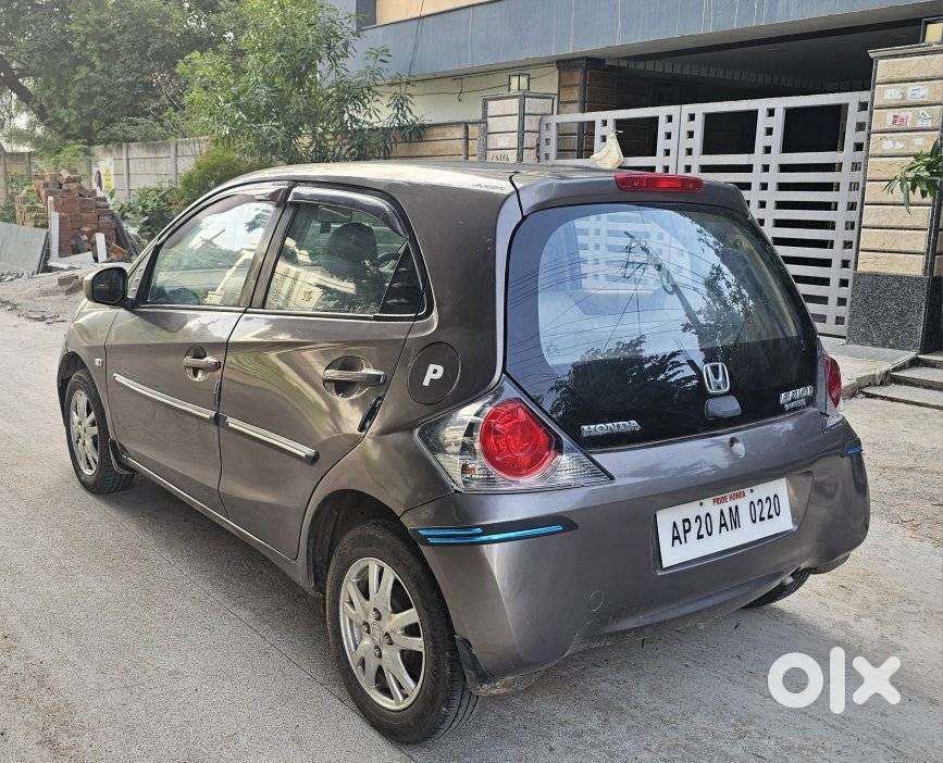 Honda Brio S (o) Mt, 2011, Petrol