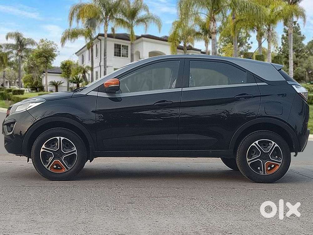 Tata Nexon Kraz Plus Amt, 2019, Petrol