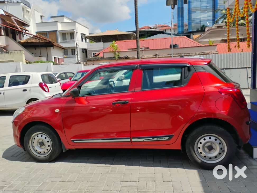 Maruti Suzuki Swift Lxi, 2019, Petrol