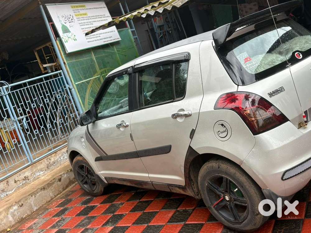 Maruti Suzuki Swift 2010