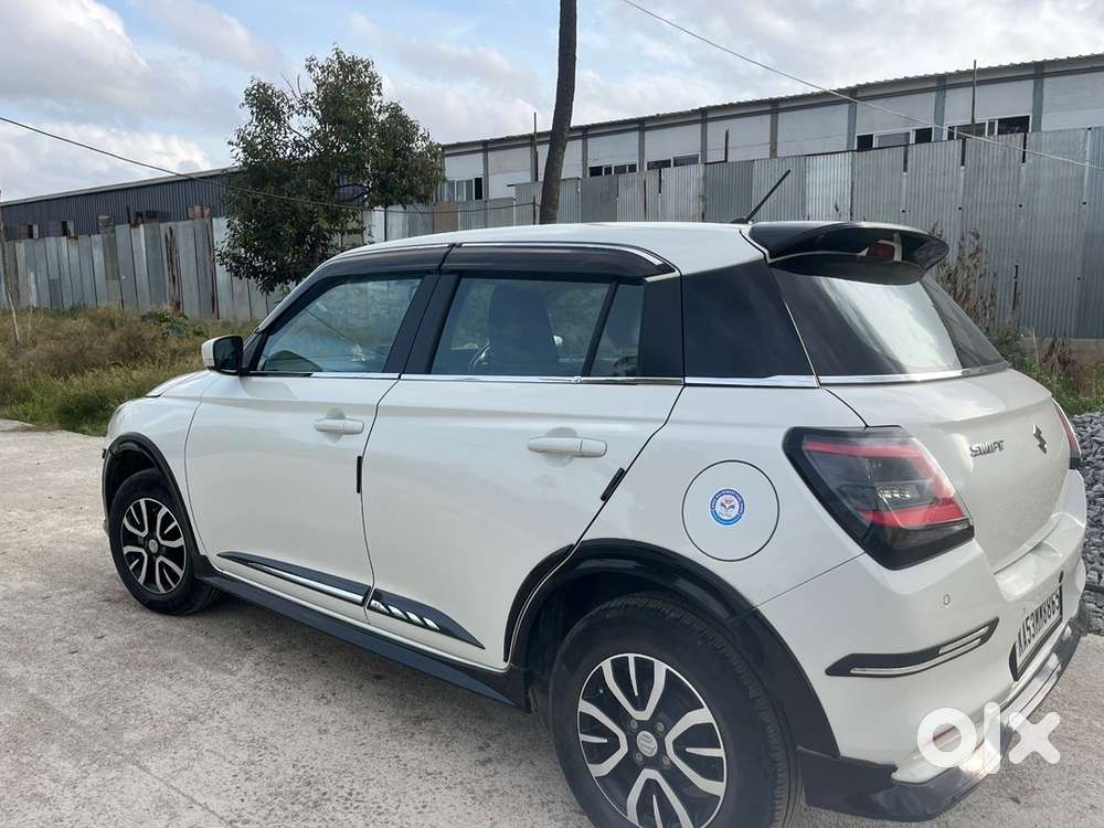 Maruti Suzuki Swift 2024 Petrol 24000 Km Driven