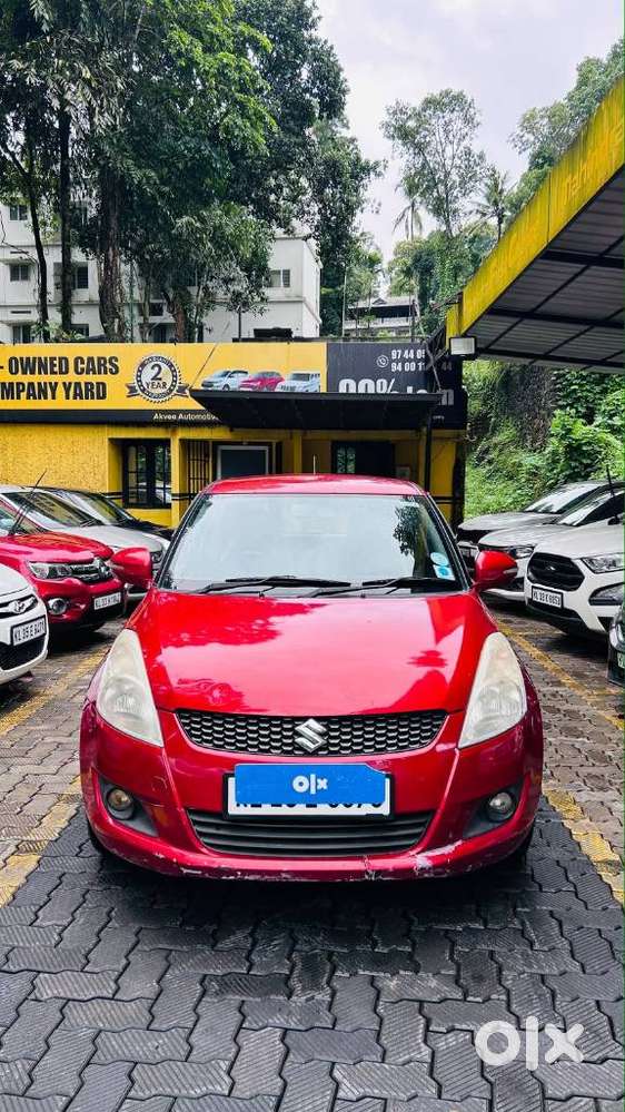 Maruti Suzuki Swift Vxi + Manual, 2014, Petrol