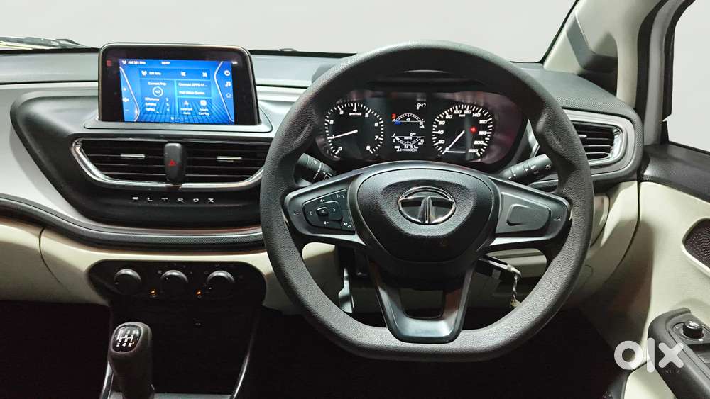 Tata Altroz 1.2 Xm Plus, 2021, Petrol