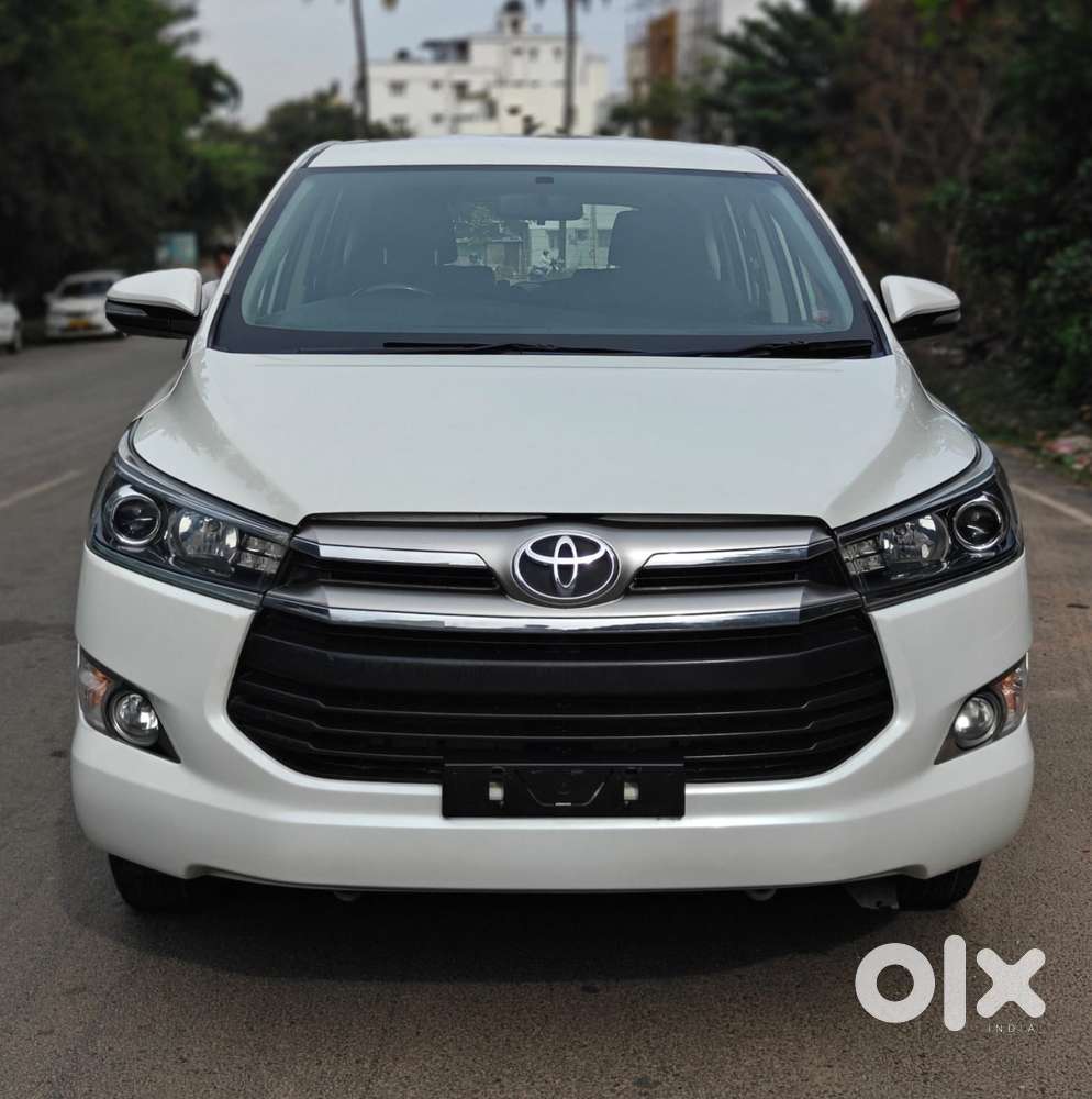 Toyota Innova Crysta 2.4 V, 2017, Diesel
