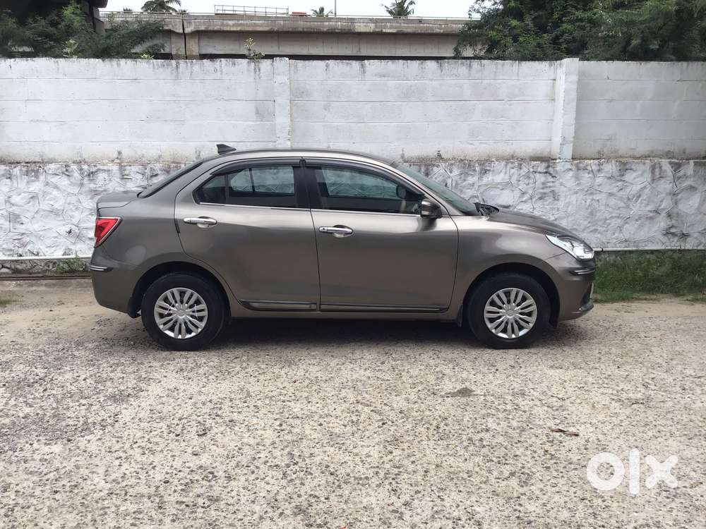 Maruti Suzuki Swift Dzire Vxi Optional, 2022, Petrol