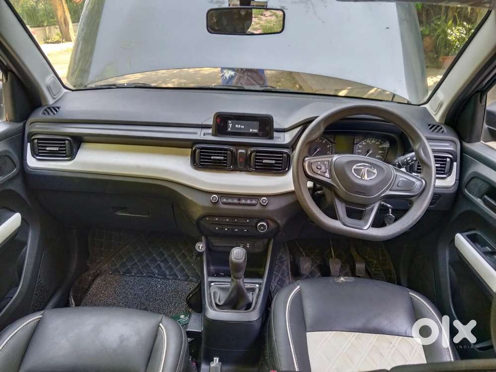 Tata Punch Pure, 2022, Petrol
