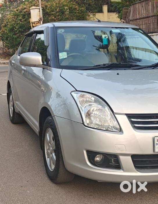 Maruti Suzuki Swift Dzire 1.2 Zxi Bsiv, 2011, Petrol