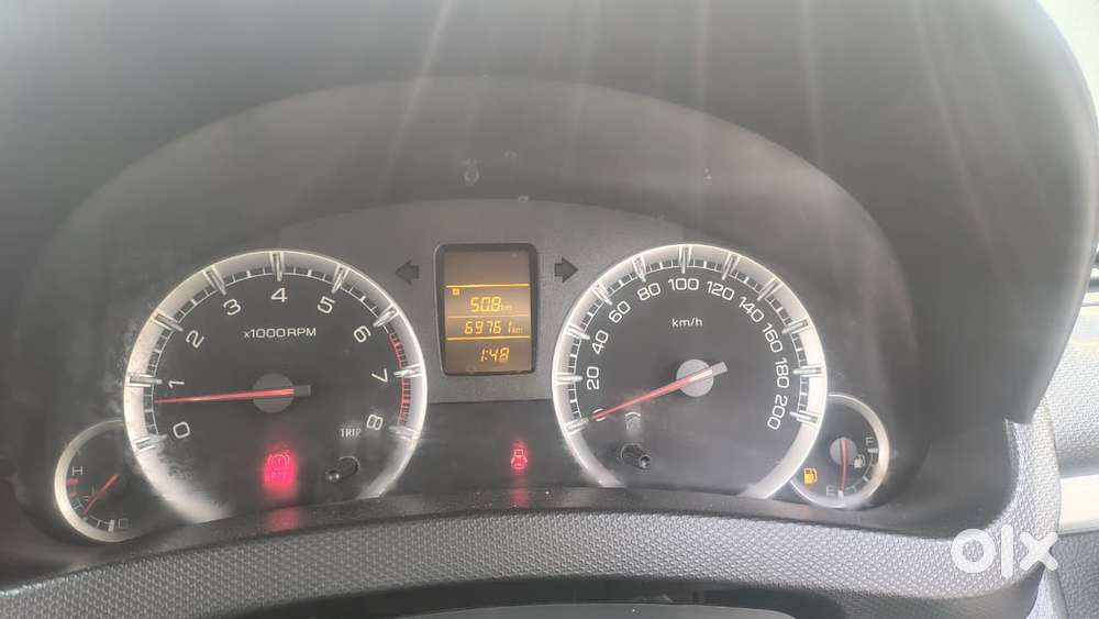 Maruti Suzuki Swift Vxi 1.2 Abs Bs-iv, 2014, Petrol